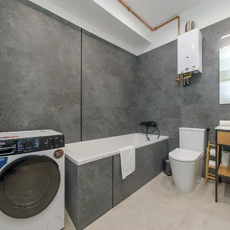 Stone Park Apartment *